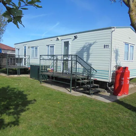 6 Berth Central Heated On The Chase Ingoldmells Exterior photo