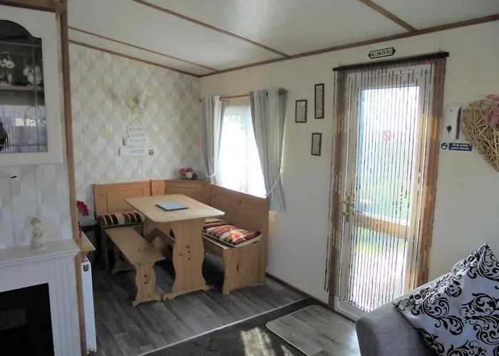 6 Berth Central Heated On The Chase