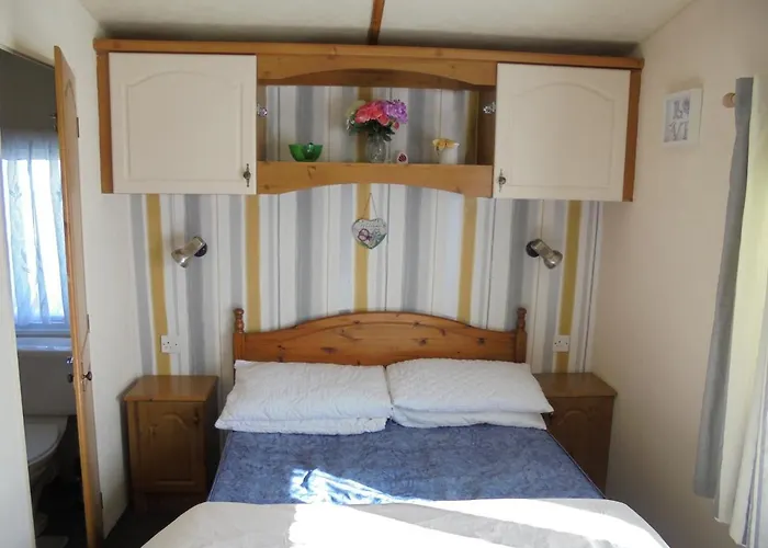 6 Berth Central Heated On The Chase