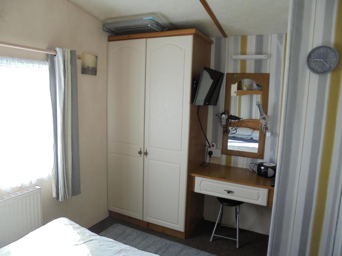 6 Berth Heated On The Chase