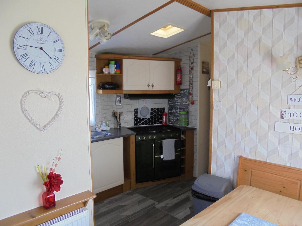 6 Berth Heated On The Chase *